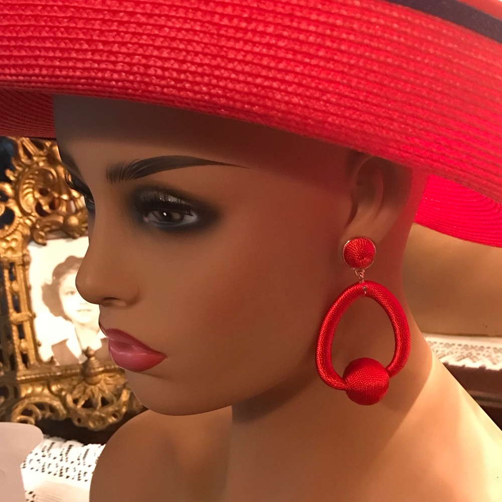 ⭐️STATEMENT EARRINGS ⭐️3 Colors Available⭐️